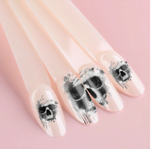Load image into Gallery viewer, SPLASHY SKULLS