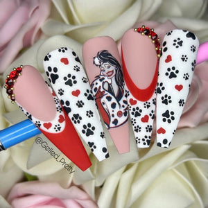 Disney Nail Art showcasing 101 Dalmatian design 